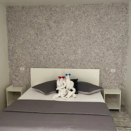Klara House Guest house